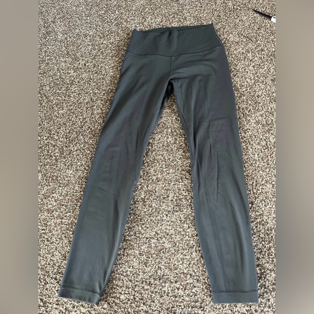 Lululemon High-Waisted Align Leggings, size 6